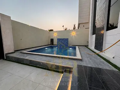 في ارقي مناطق عجمان _ العاليه فيلا بتشطيب راقي ~ 8 غرف نوم ماستر~ مسبح خاص | طابقين + روف  | 4,350 قدم² ~ اغتنم الفرصه الان