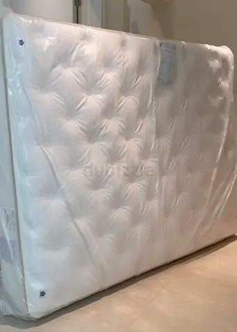 Brand-new Dantone Queen Size Mattress (still in plastic) (160*200)- Comfortable Pocket Spring