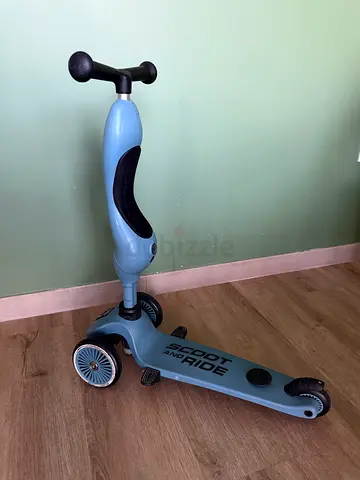Scoot and Ride 3-wheel kids scooter - light blue, great condition