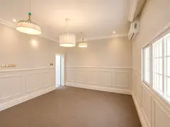 Arabic House for Annual Rent – Al Sabkha A spacious Arabic-style villa, ready for immediate occupa