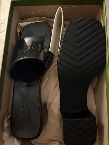 Authentic Gucci Black Rubber Sandals (EU 37) - Excellent Condition, Never worn outside