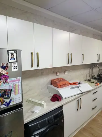 Kitchen cabinets making