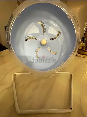 Small Plastic Exercise Wheel for Hamsters / Small Rodents - Used