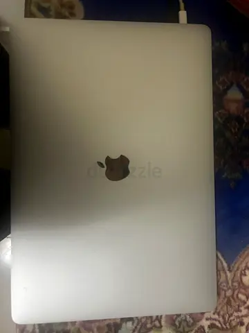 Apple MacBook Pro 15 inch (Silver) - Good Working condion