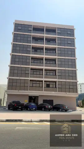 Excellent investment opportunity: a new residential and commercial building (G+6) with great income and a slightly negotiable price, freehold ownershi