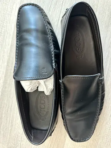 Black Tod's Leather Loafers, Made in Italy - Size 7, Excellent Condition
