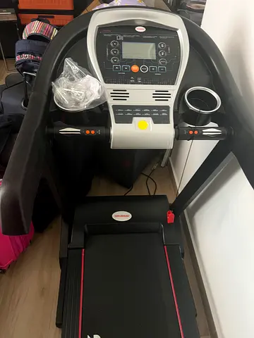 Amazing deal Treadmill - Clean like new