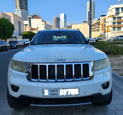 Direct from second owner - Jeep Grand Cherokee Limited 4x4 - 5.7L HEMI V8