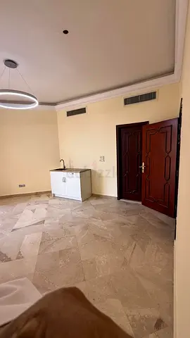 ستديو للايجار خليفة أ ابوظبي
