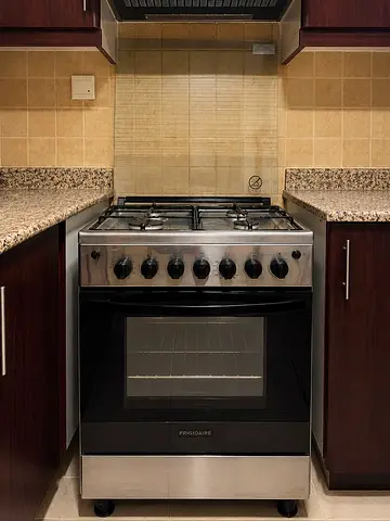 Frigidaire Cooking Range 60x60 4-Burner Gas Cooker with Oven