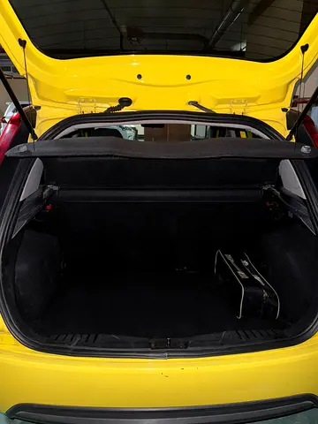 2013 FORD FIGO 照片 5