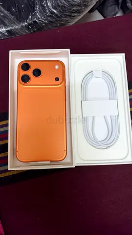 iPhone 17 pro max (512gb) 96% Battery in Orange- Good Condition with Box and Cable