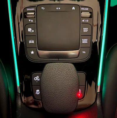 2020 Mercedes-BENZ GLB 缩略图 17