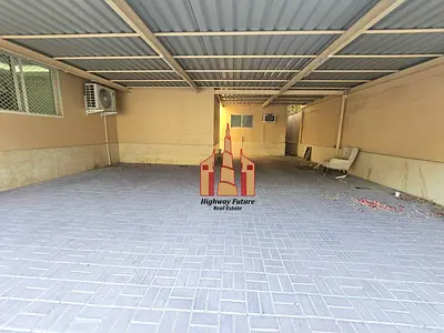 6 bed room hall Majlis 2 Master room big yard parking near 311 road