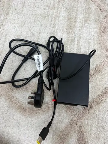 Lenovo laptop charger / power adapter with UK plug