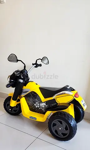 Peg Perego Ducati Scrambler electric ride-on toy motorcycle educational fun motorbike motor kids