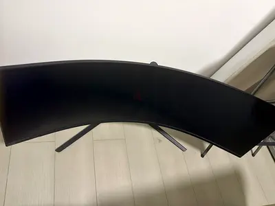 Ultra wide monitor (SCREEN BROKEN)