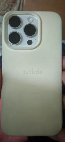 iPhone 15 Pro 128 gb style silicone case - light beige, used