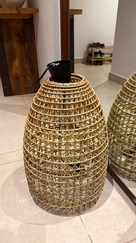 Rattan Woven Pendant Lamp with ceiling fitting included