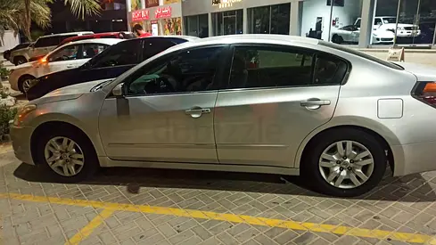 Nissan Altima 2.5 S Exclusive 2010