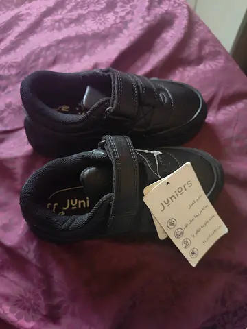 Brand new black kids school shoes size (with tag) - Juniors