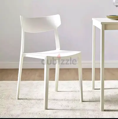 Simple White Dining Chair - Modern Plastic Wood-Look-brand new