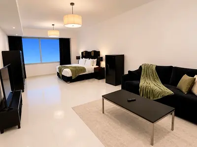 Luxurious big room available now in Shaikh Zayed road