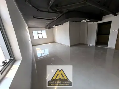 Office for Annual Rent – ​​Al Rawda 2, Ajman Prime location near Sheikh Ammar Street Area: 58 square meters (624 square feet) Private entrance Private