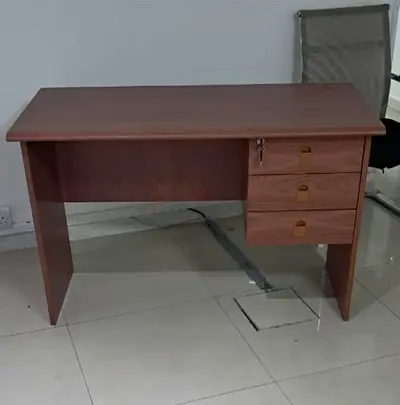 New wooden office desk with 3 drawers and lock - good quality