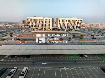 High Floor l Quiet Community l Move In Today