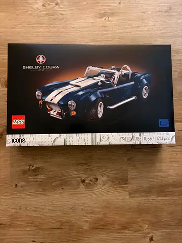 BARGAIN BRAND NEW LEGO 10357 ICONS SHELBY COBRA 427 S/C
