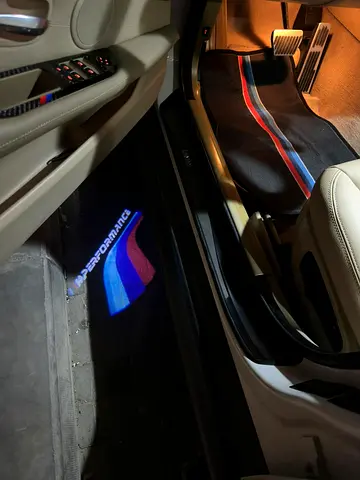 2009 BMW 5-SERIES 照片 9