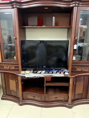 Large Wooden Entertainment Center / TV Unit - Classic Dark Finish