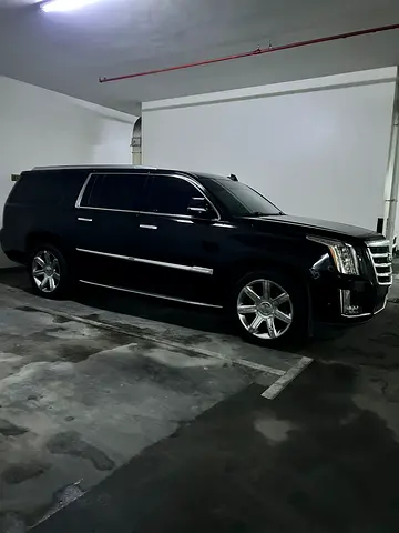 2020 Cadillac ESCALADE — фото 3