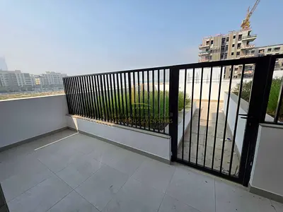 🏡 للبيع شقة غرفة وصالة تملك حر في بناية عائشة – جزيرة مريم