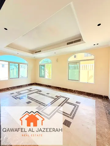 Very nice villa for rent in al warqaa ( 6bedroom + hall + majlas + dining room + service block )
