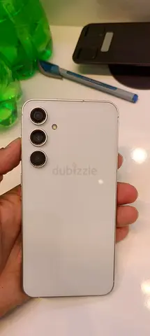 Samsung s23fe sim locked all ok original condition