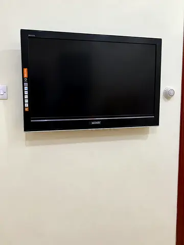 Sony Bravia wall-mounted LCD TV 40 inch