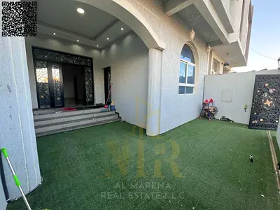 فرصة مميزة في الياسمين | 3 غرف ماستر | طابقين وروف | شامل الكهرباء والمياه والمكيفات