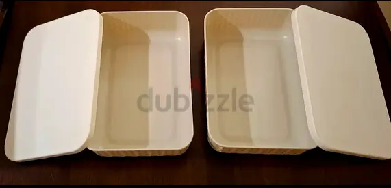 2 Containers with Loose Lid ٢ حاوية مع غطاء غير محكم الغلق