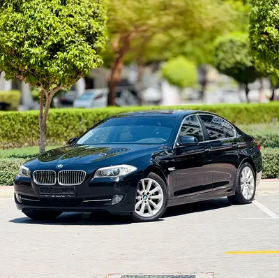 2013 BMW 5-Series 530i Luxury Line GCC Specs