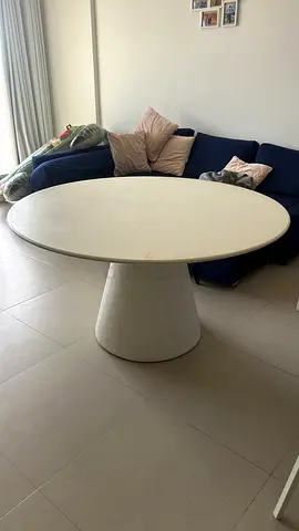 Modern White Round Pedestal Dining Table