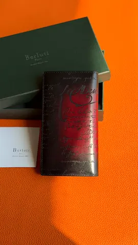 *BERULTI* Santal Long Wallet Venezia Calf Leather *