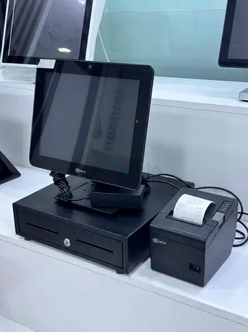 POS System with Touchscreen, Cash Drawer and Receipt Printer