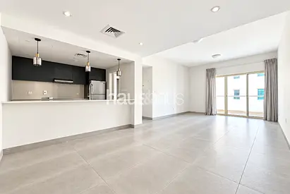 Stylish | Upgraded | Modern Living In The Greens