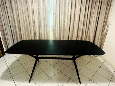 6 seator Dining table