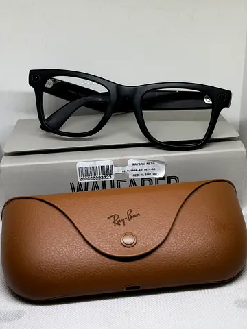 Ray-Ban Meta Wayfarer Gen 1 – Transitions lenses