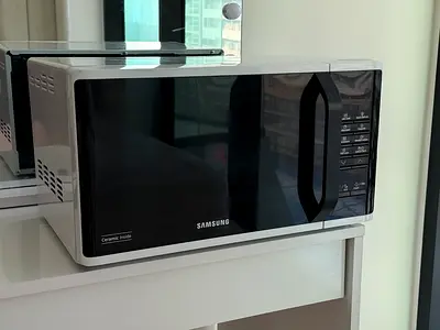 Samsung Microwave - Good Condition