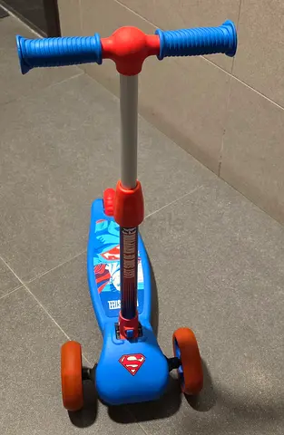 Spartan Superman Printed Folding Scooter