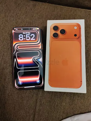 iPhone 17 Pro Max with original adopter and cable